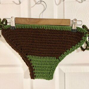 HANDMADE CROCHET BIKINI BOTTOMS SMALL